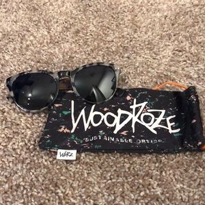 Wild Kat sunglasses - Woodroze